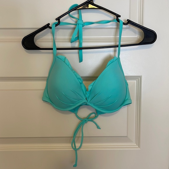Victoria's Secret Other - Victoria Secret Halter Bikini Top, 36 C